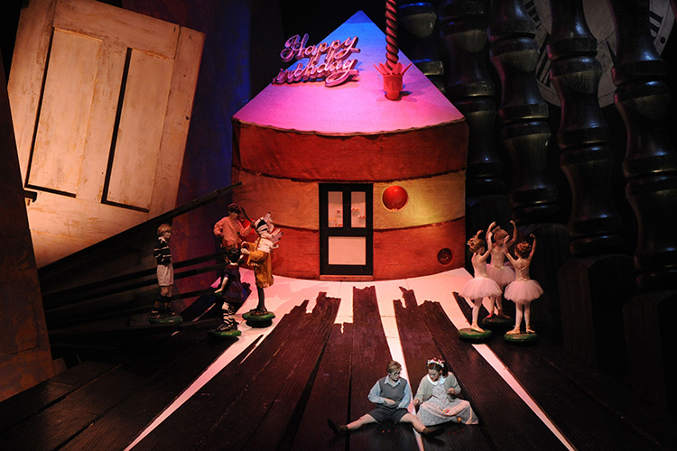 Hansel & Gretel - State Opera South Australia (2010)